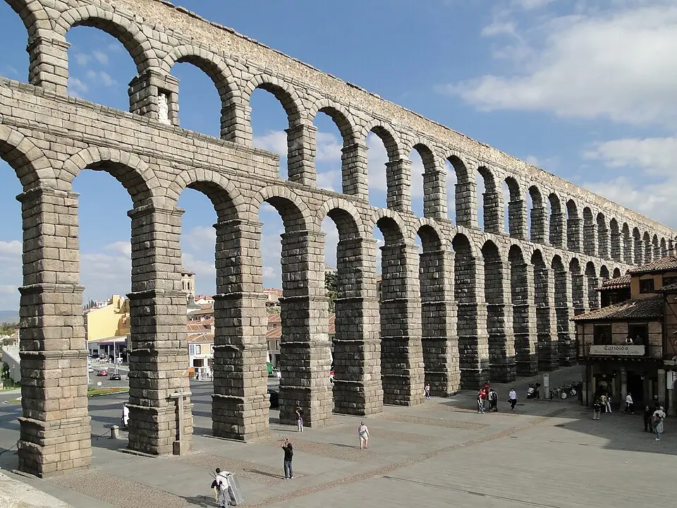 Vieille ville de Ségovie et son aqueduc
