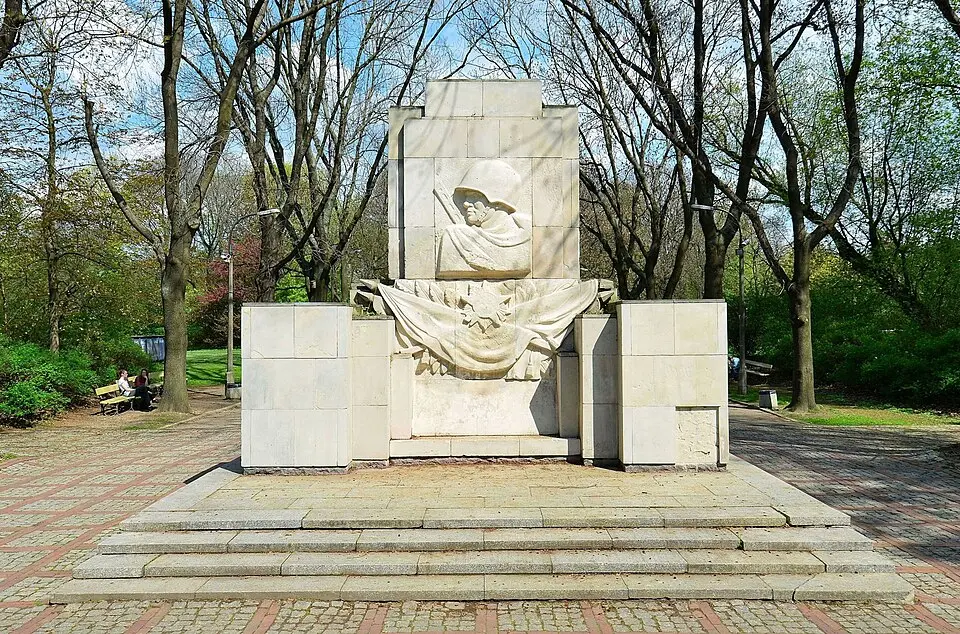Pomnik Żołnierzy Radzieckich w Warszawie
