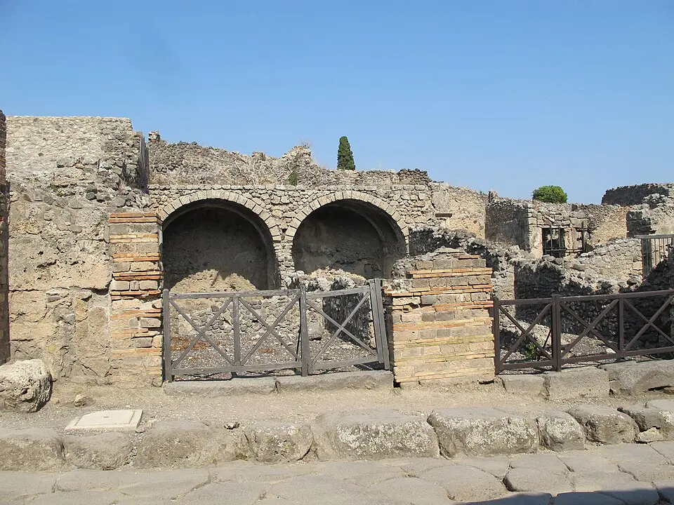 bottega (I.3.6)