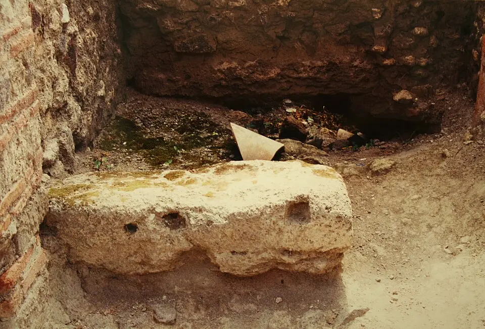 ingresso per piano superiore (VII.4.44)