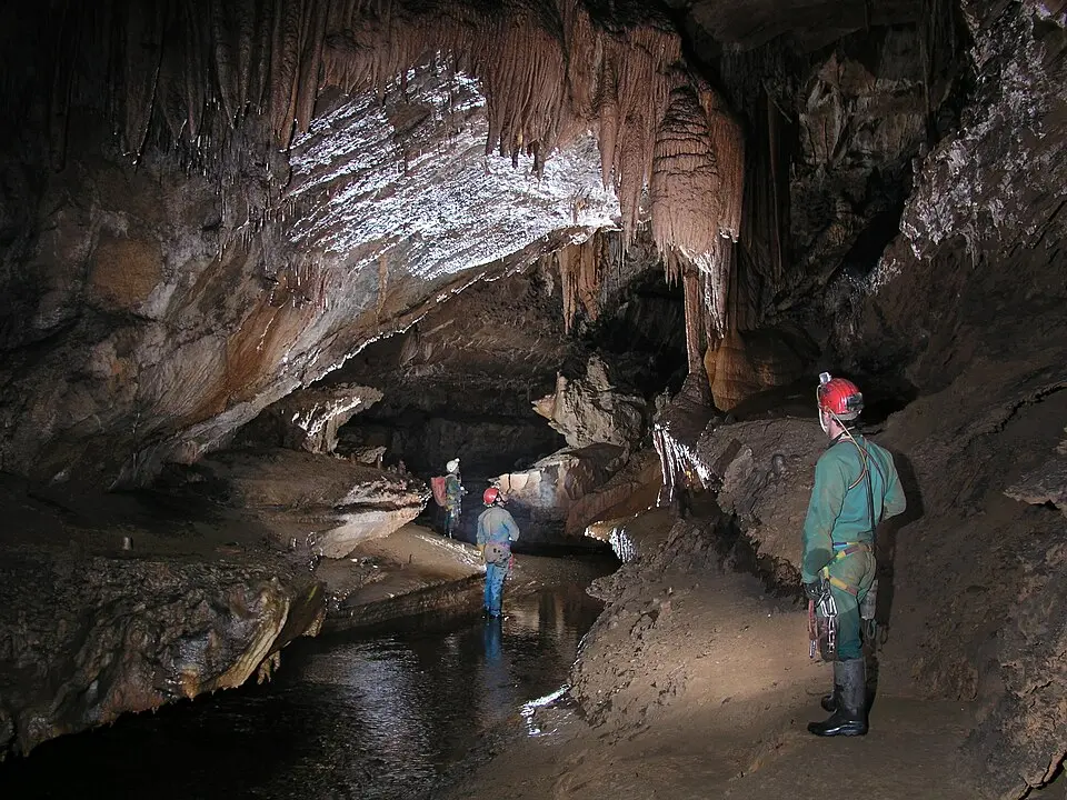 grotte de Ponderach