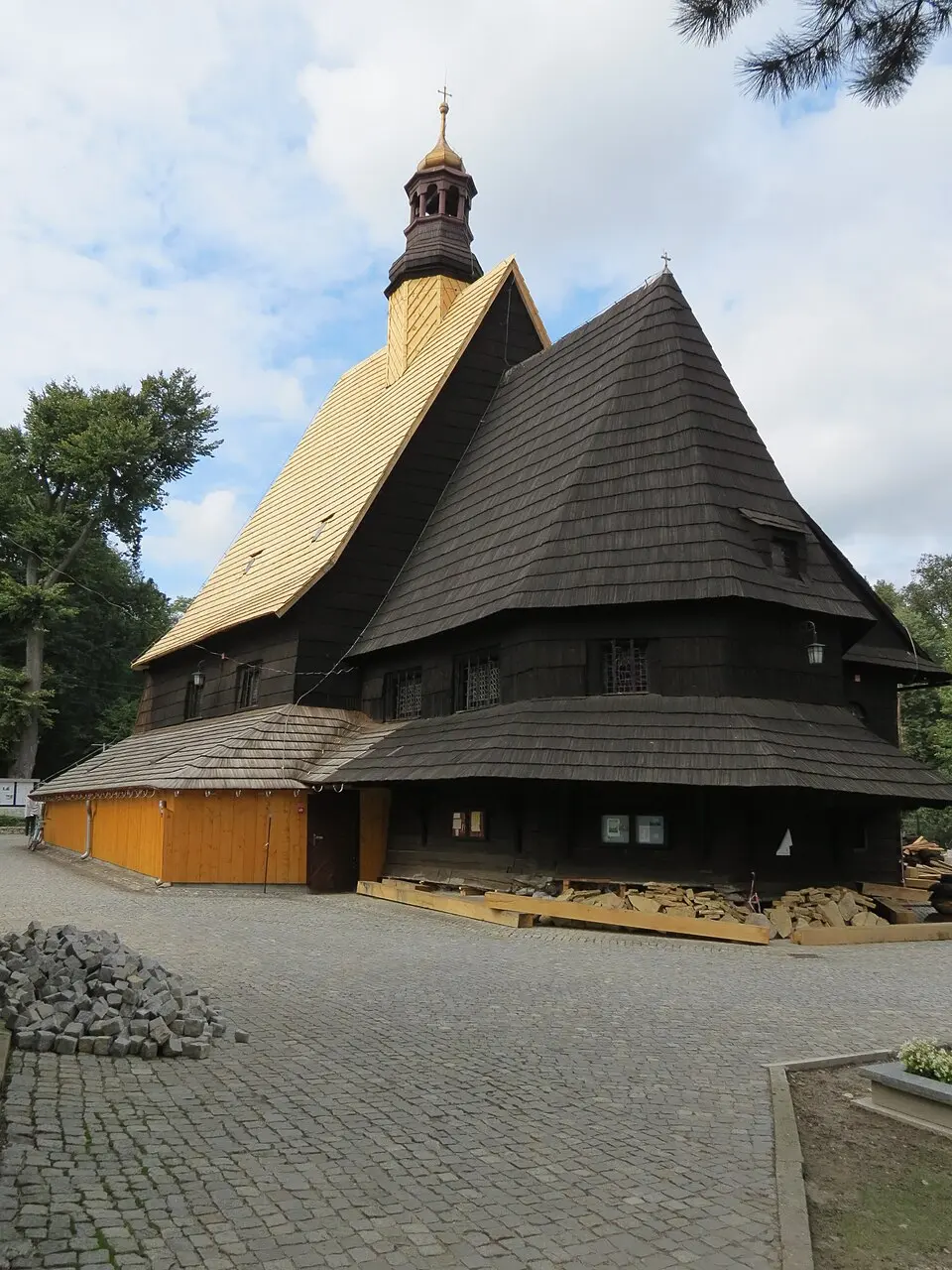 Kościół Narodzenia św. Jana Chrzciciela i Matki Boskiej w Poniszowicach