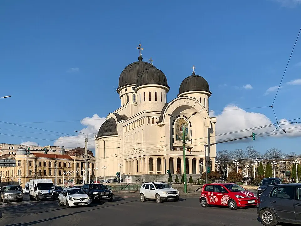 Catedrala „Sfânta Treime” din Arad