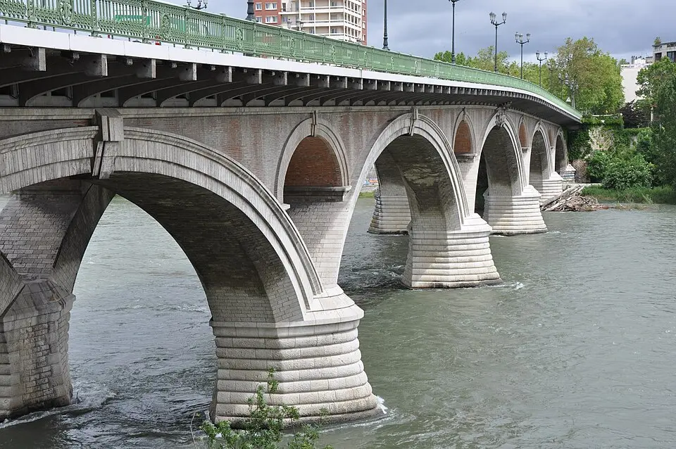 pont des Catalans