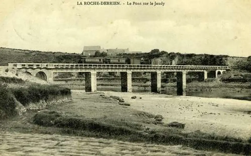 pont sur le Jaudy