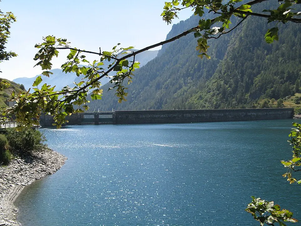 lago di Pontechianale