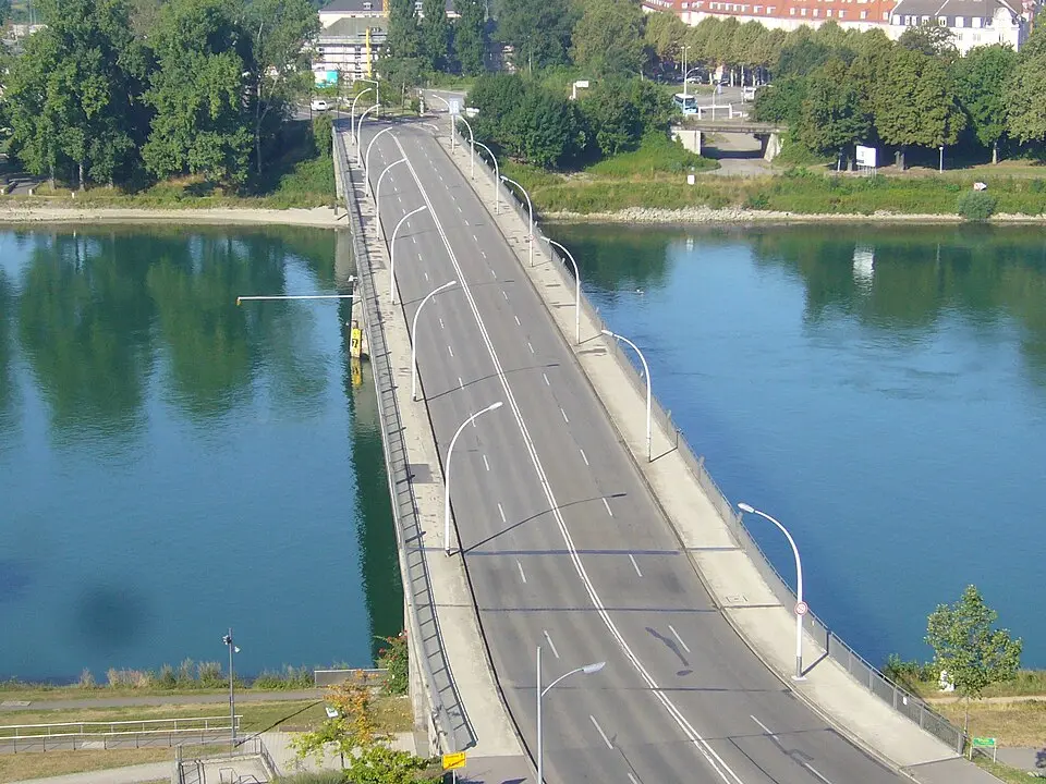 Bridge of Europe
