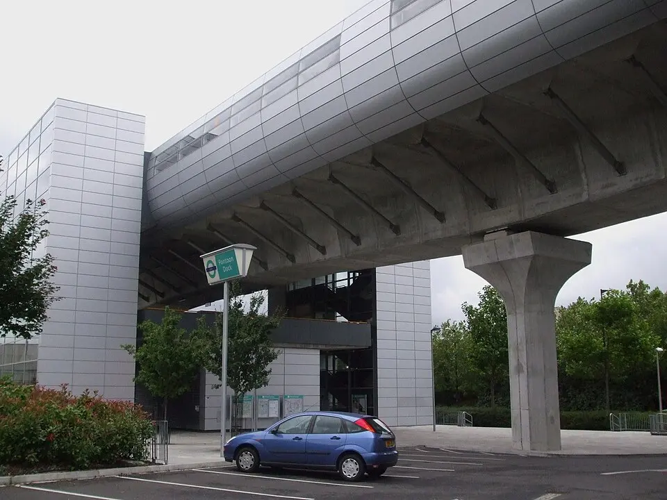 Pontoon Dock (DLR)