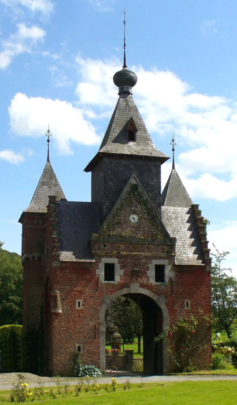 commanderie de Fouron-Saint-Pierre