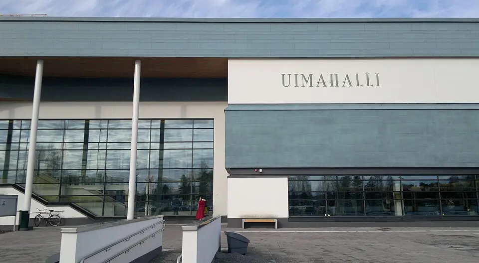 Porin keskustan uimahalli