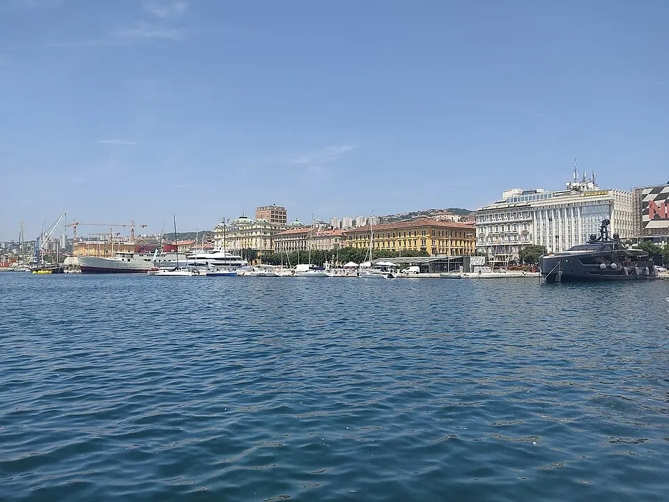 Pristanišče Reka