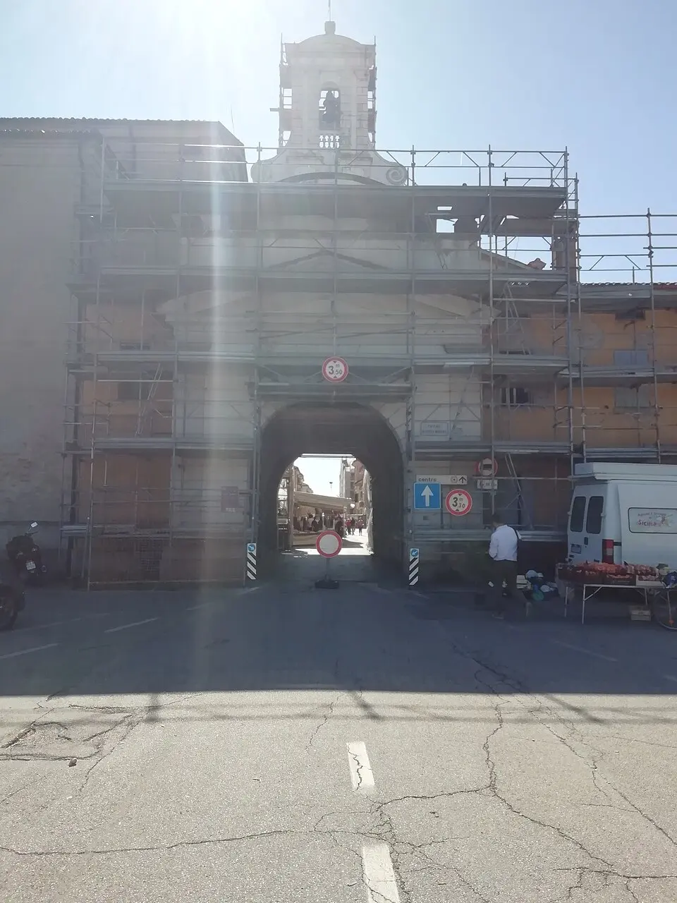 Porta Modena