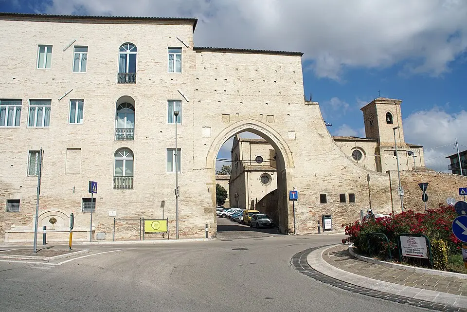 Porta Santa Caterina