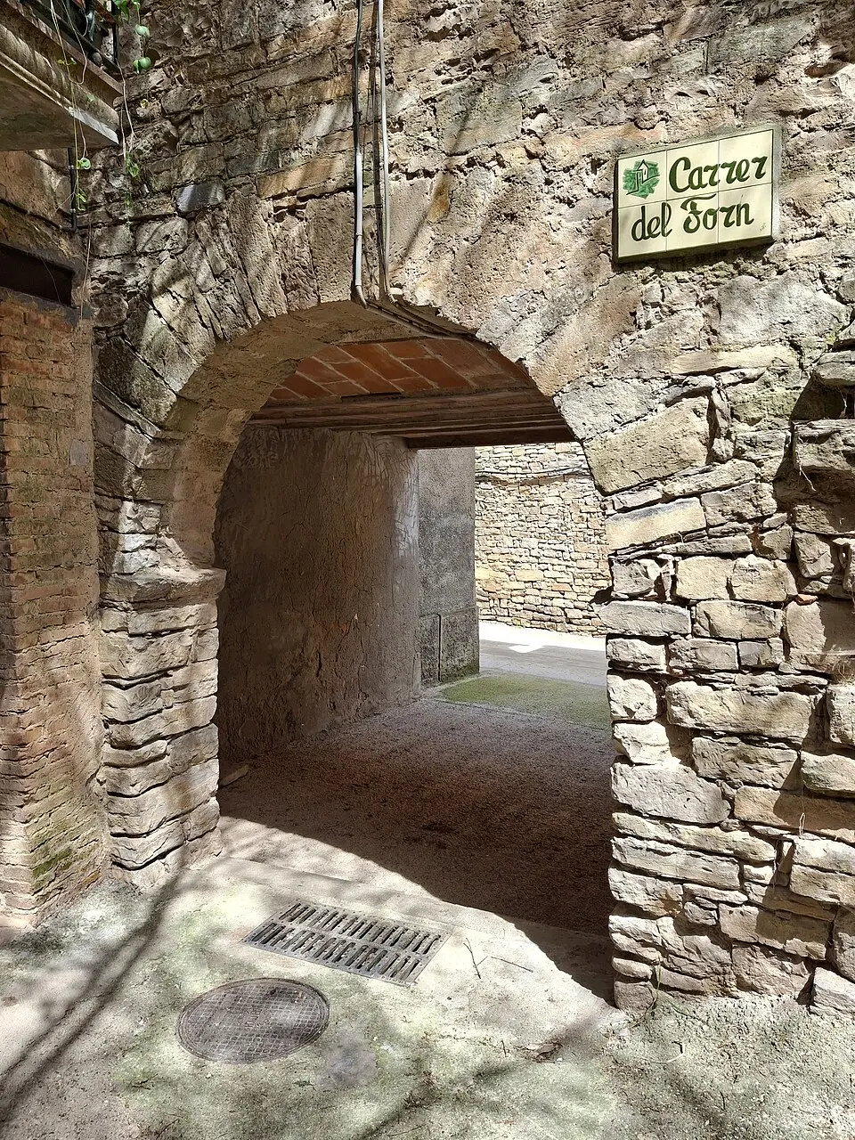 Portal de Castellnou
