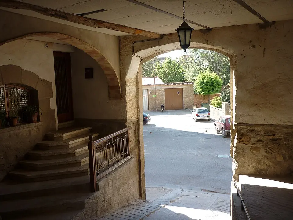 Portal de la baixada de Sant Roc