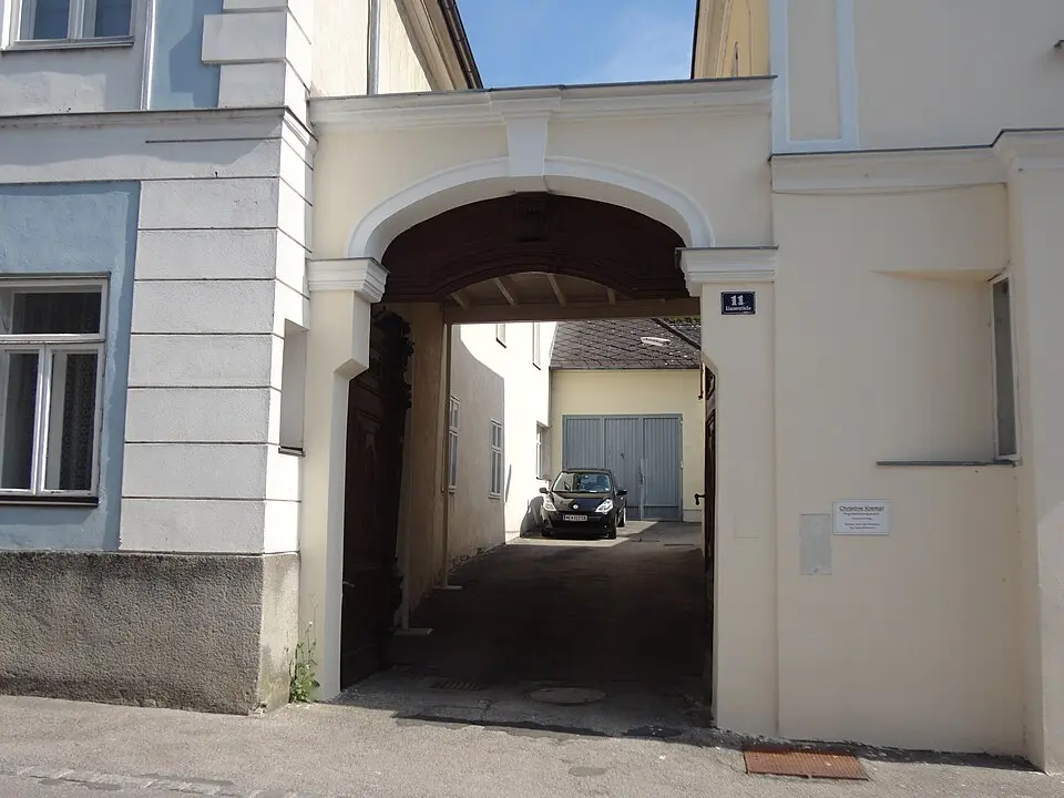 Portal des ehem. Palais Althan-Pignatelli in Wien