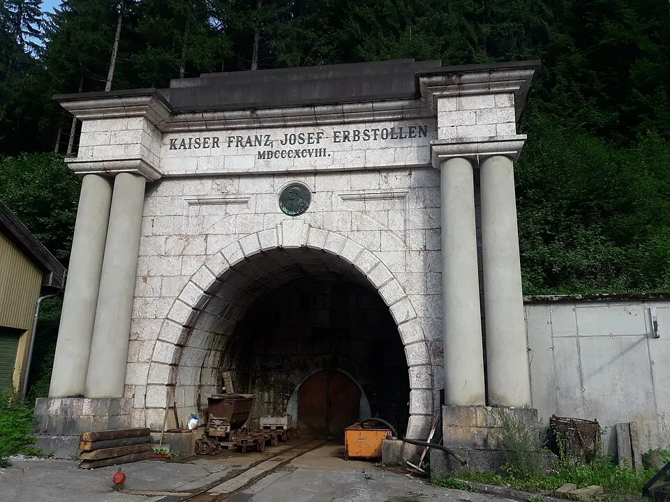 Portal des Kaiser-Franz-Josef-Erbstollens