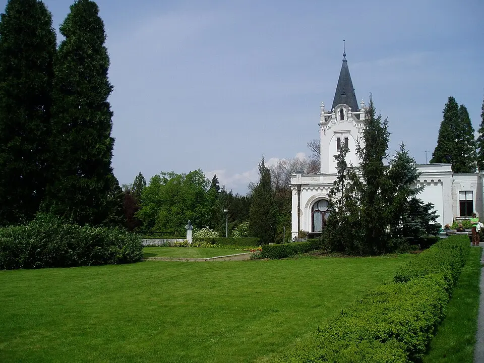 Nahral: Matros~commonswiki · CC BY-SA 3.0 Tesárske Mlyňany
