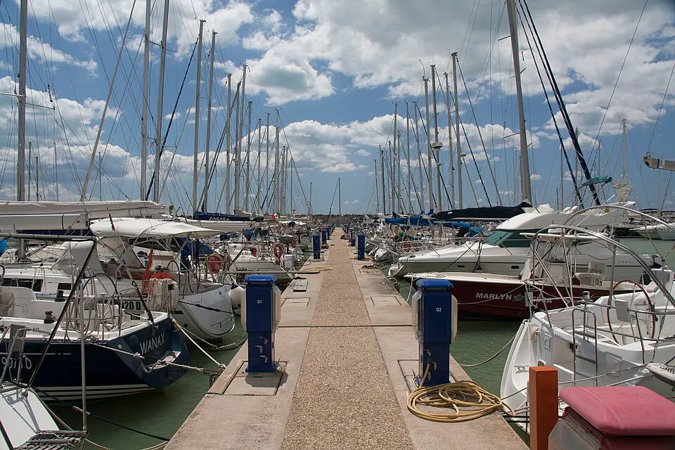 Port touristique de Rome