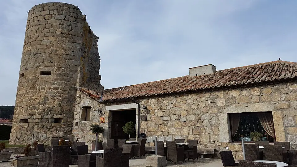 Castillo de Villatoro