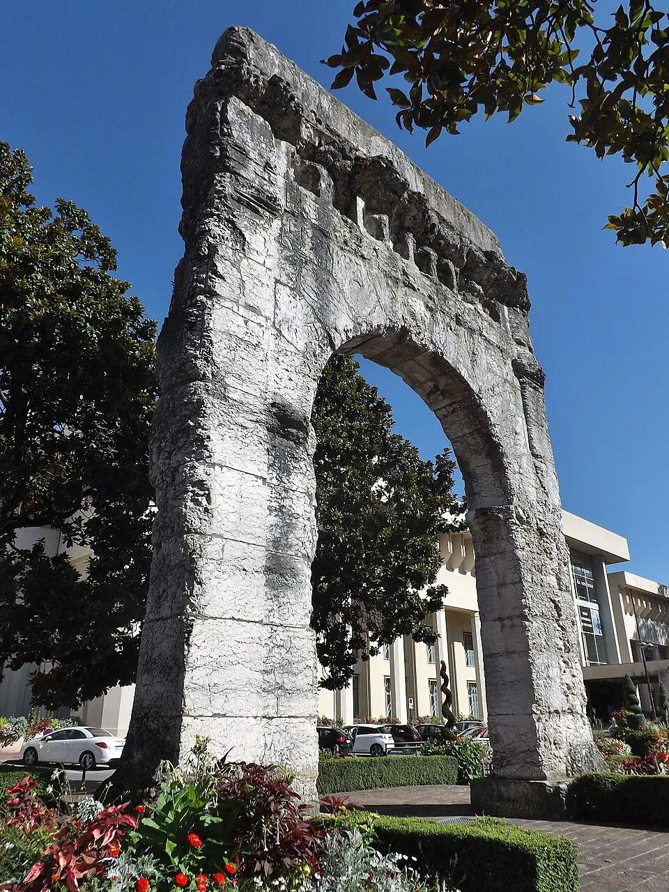 Obrázok: Florian Pépellin · CC BY-SA 3.0 arc de Campanus