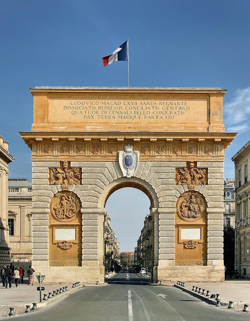 Immagine: Biache Benoit · CC BY-SA 3.0 Porte du Peyrou