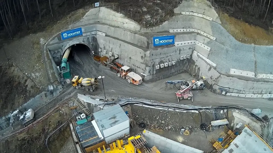 Tunel Považský Chlmec