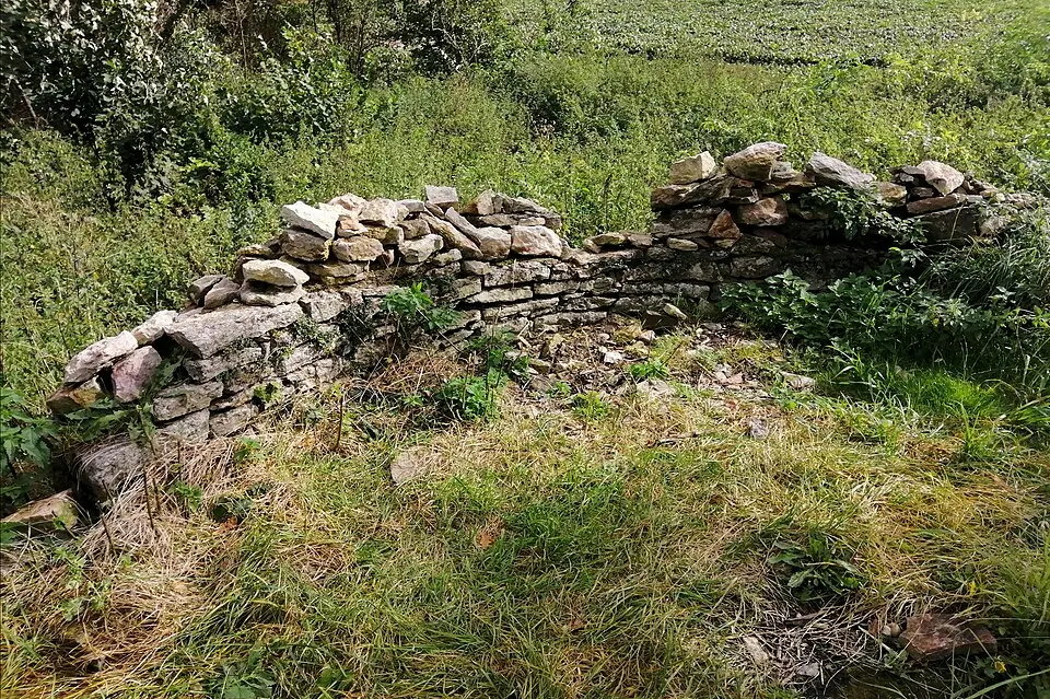 Ruina budynku nadszybia szybu sztolniowego nr 5