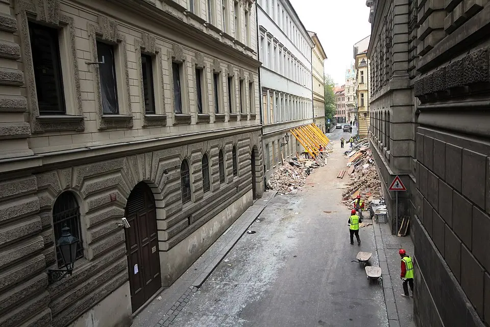 Exploze plynu v Divadelní ulici v Praze