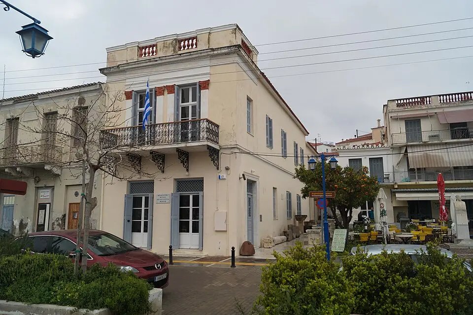 Αρχαιολογικό Μουσείο Πόρου