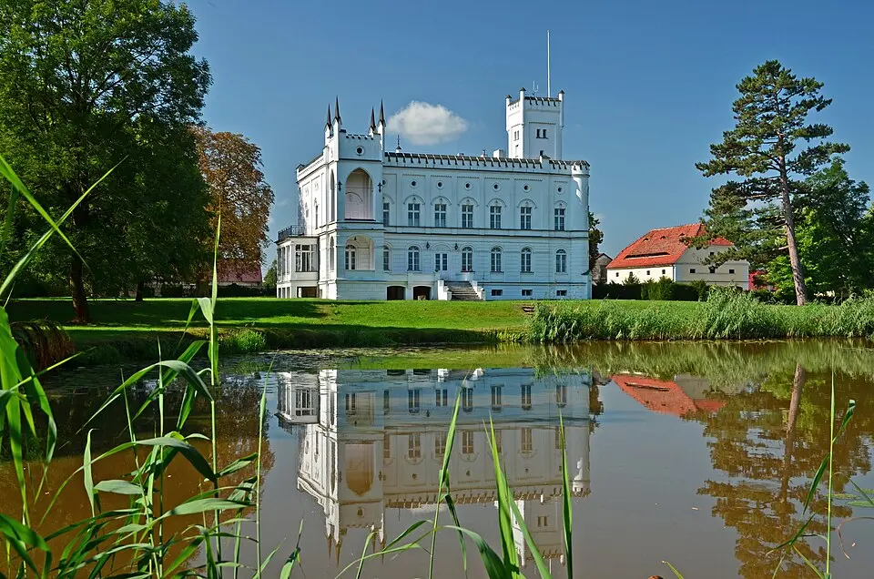 Pałac w Prężycach