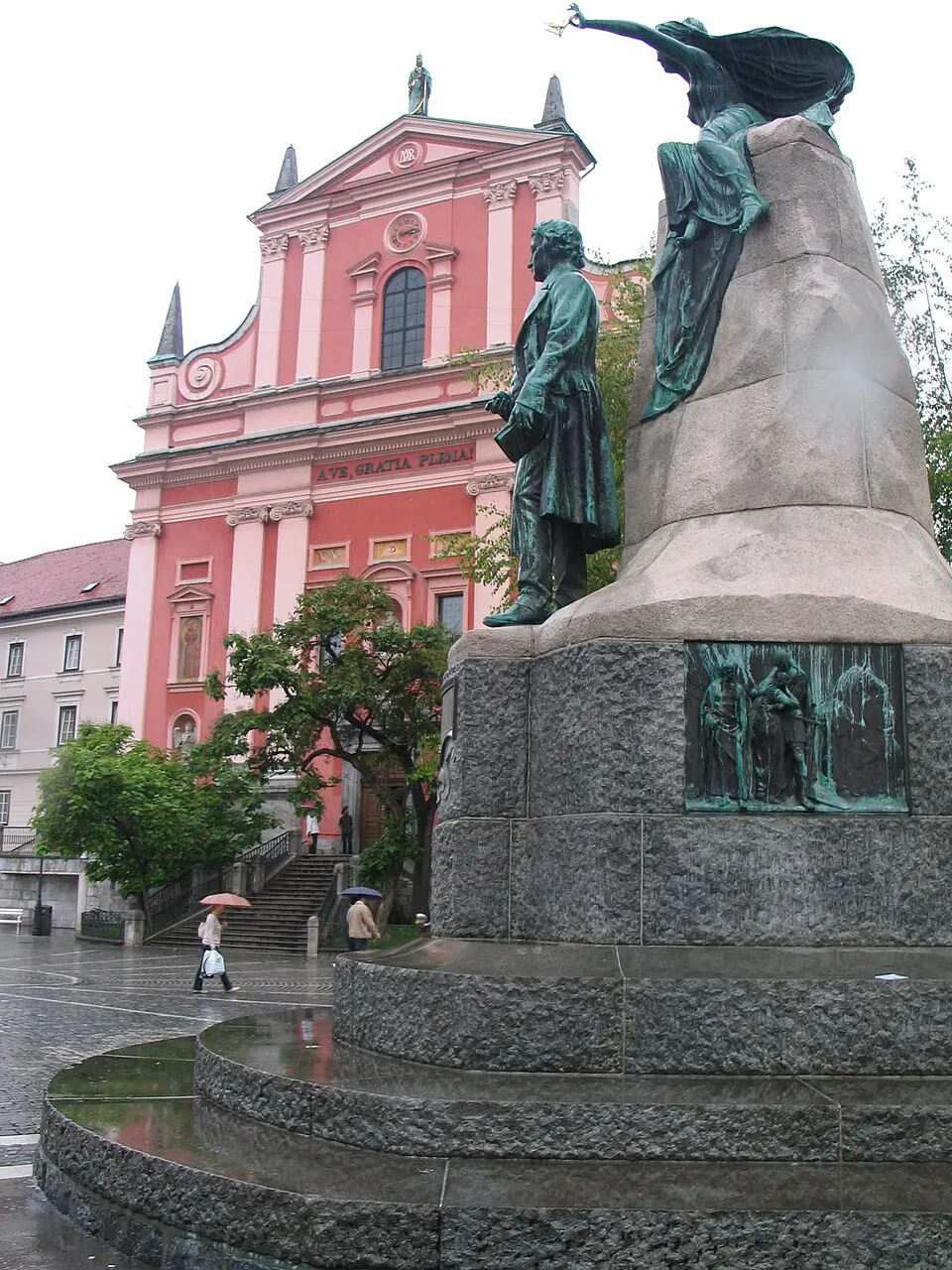 Prešernov spomenik v Ljubljani