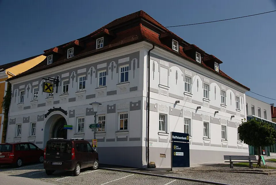 Bürgerhaus, Bankgebäude