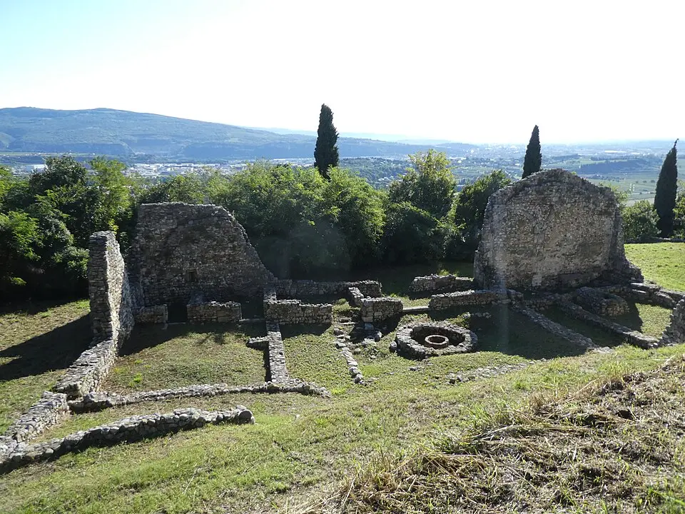 Archeoparco Bastia San Michele