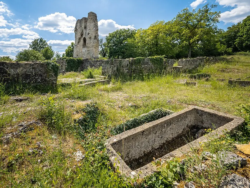 site archéologique du Mont-Saint-Germain