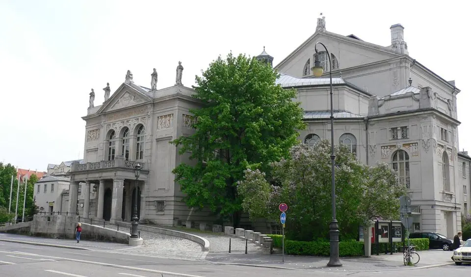 Hochgeladen von: Ben-nb~commonswiki · CC BY-SA 3.0 Prinzregententheater