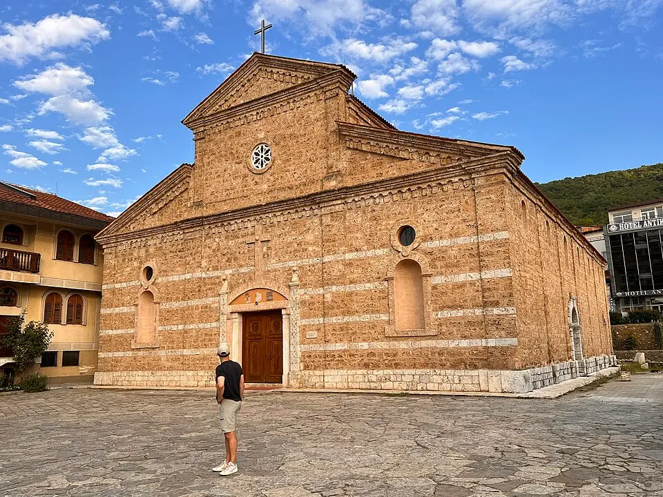 cathédrale Notre-Dame-du-Perpétuel-Secours de Prizren