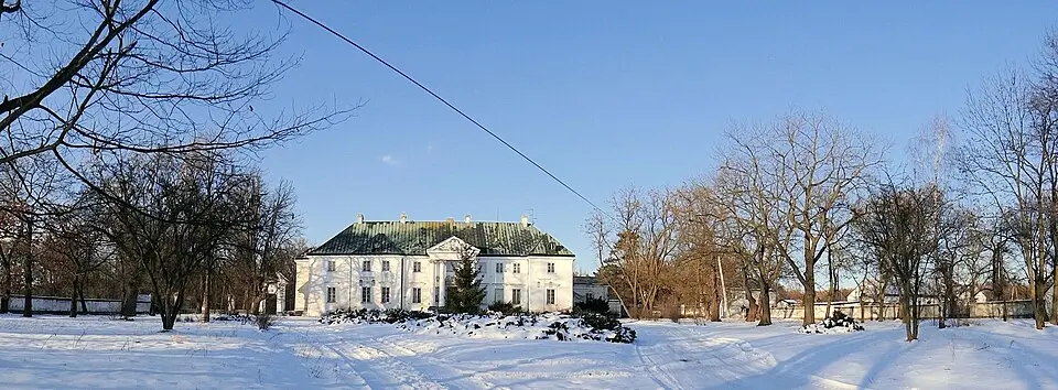 Zespół pałacowy w Luszyniu