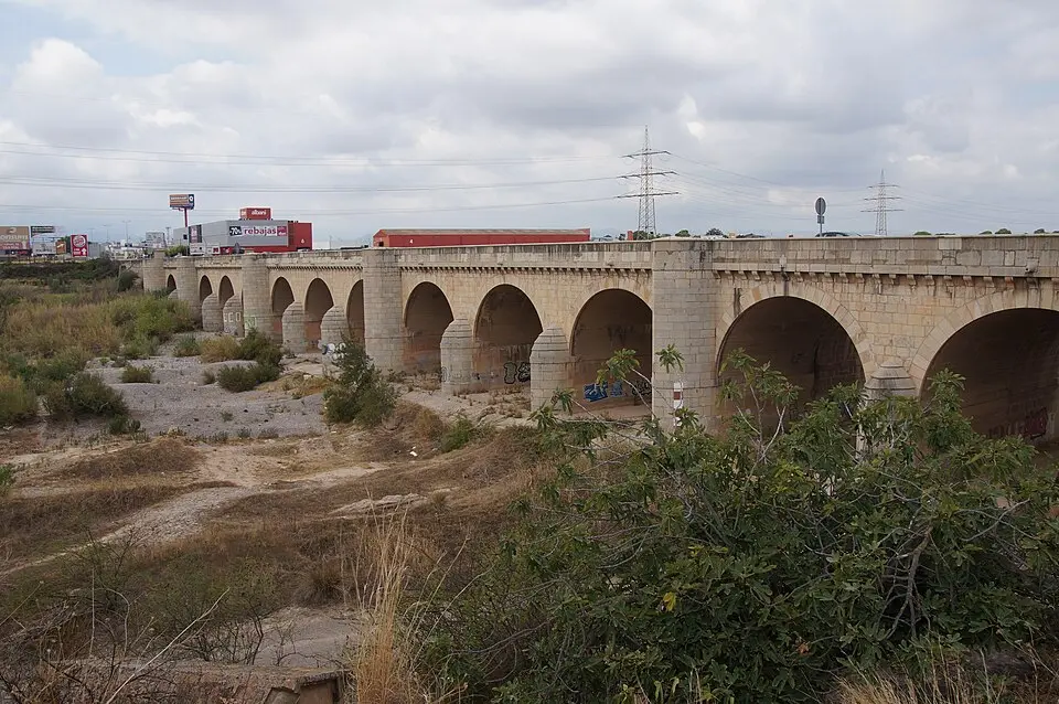 puente Nuevo sobre el río Mijares