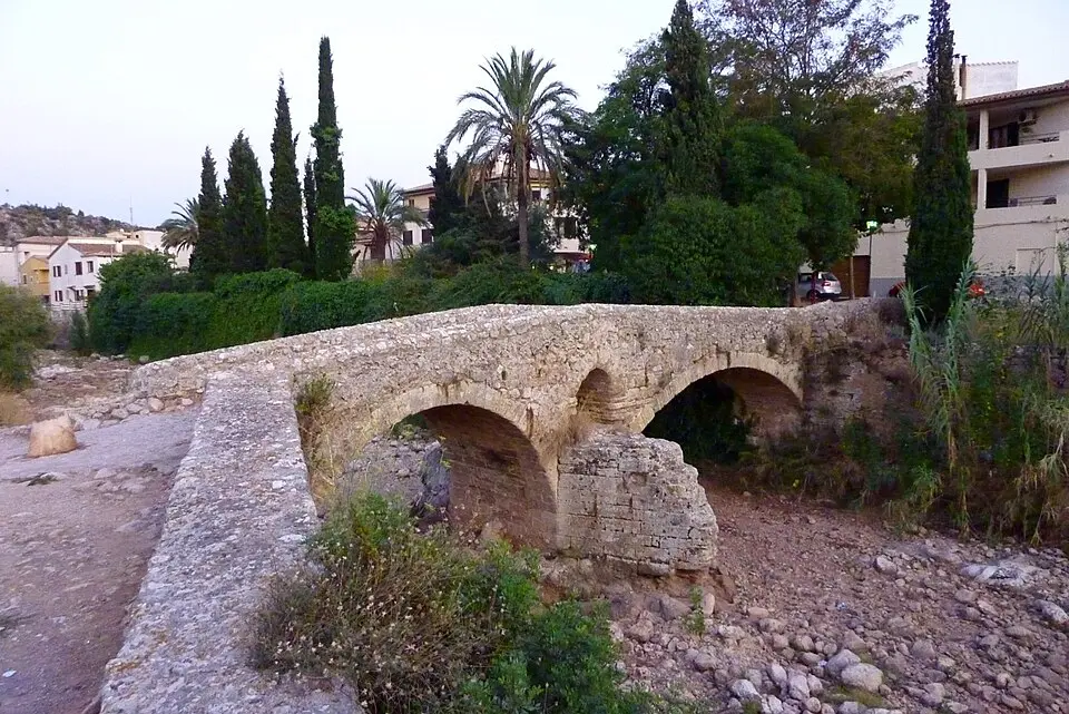 puente Romano