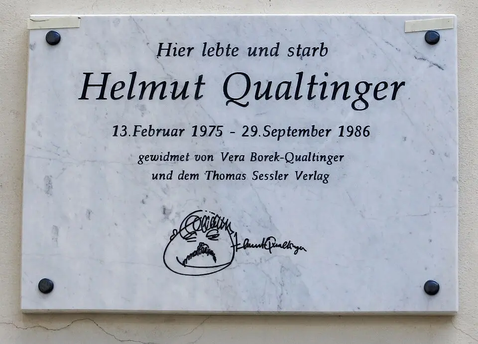 Gedenktafel für Helmut Qualtinger (Wien, Heiligenkreuzerhof)