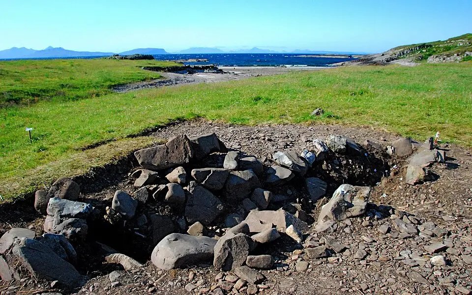 Bootgrab von Port an Eilean Mhòir