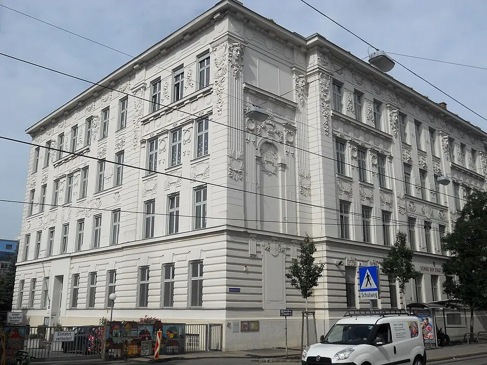 Volksschule Bernhardtstal