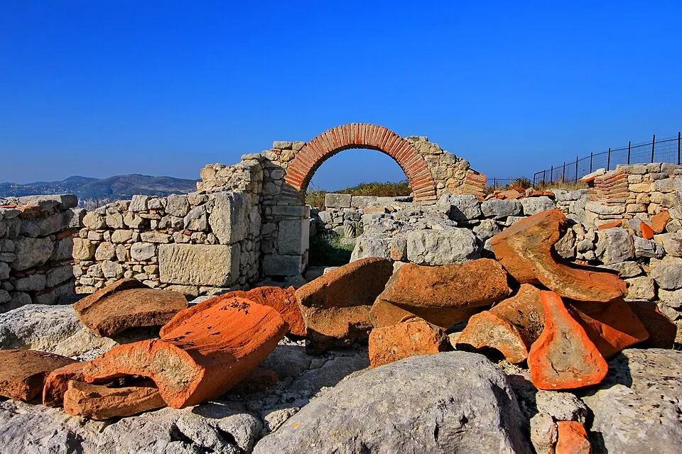 Byllis