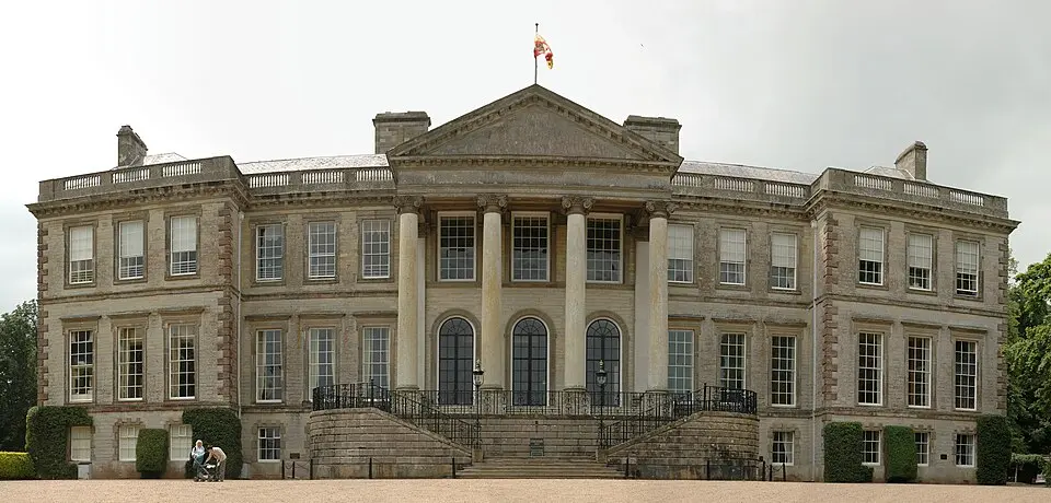 Image: Robek · FAL Ragley Hall
