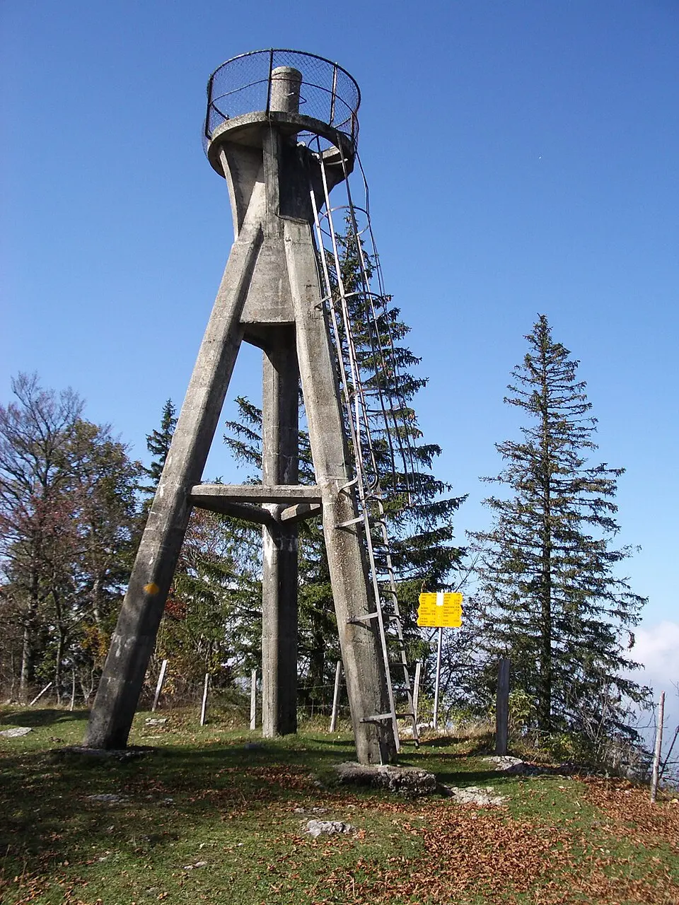 Aussichtsturm Raimeux