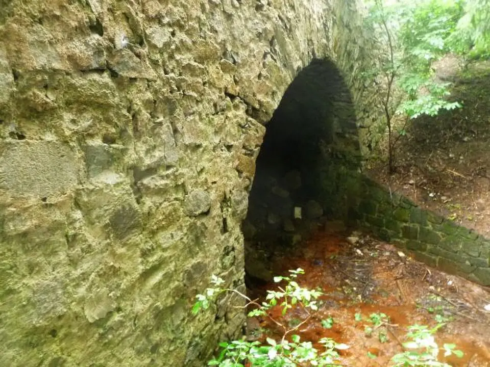Eisenbahnbrücke