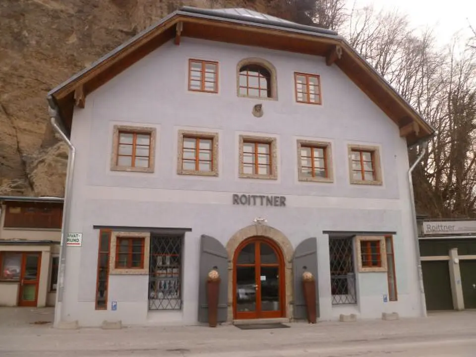 Wohnhaus Ofenloch; Wohnhaus und Braukeller