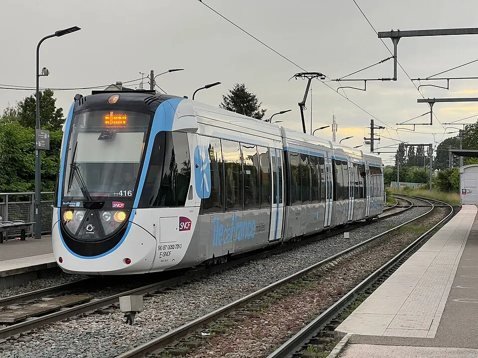 Île-de-France tramway Line 4