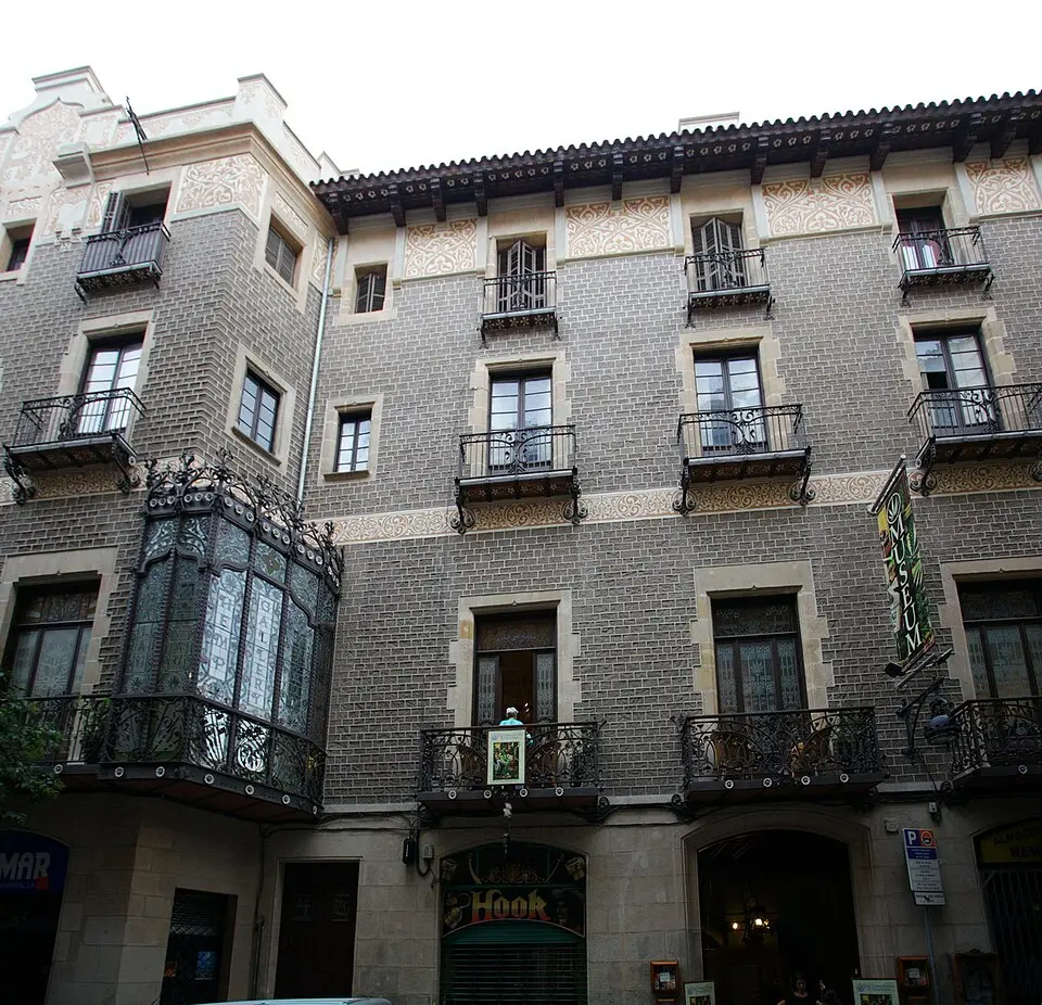 Palau Mornau
